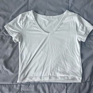 White cropped tank top short sleeves